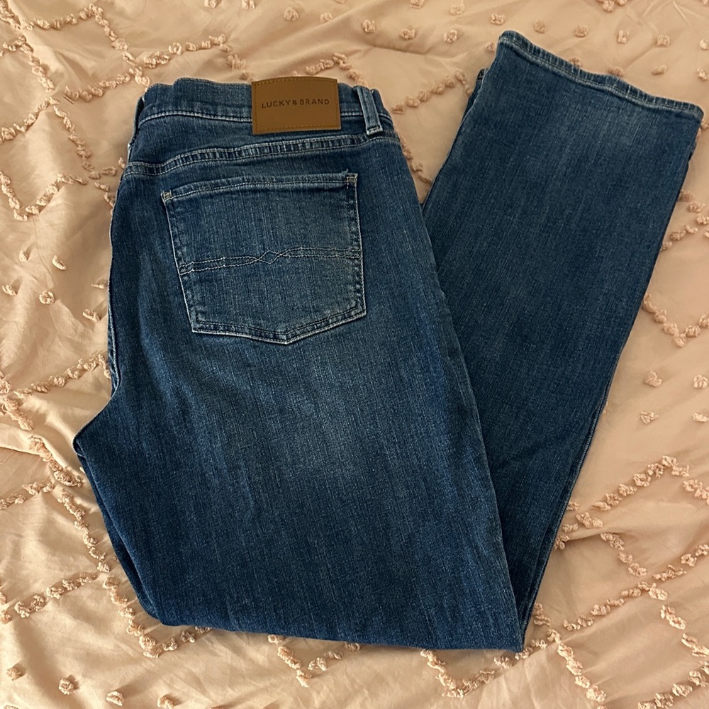 Lucky Brand Women’s Classic Indigo Jeans